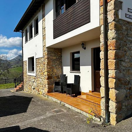 Ferienwohnung Casa La Maestra Les Arriondes Exterior foto