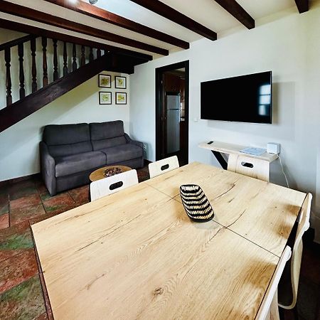 Ferienwohnung Casa La Maestra Les Arriondes Exterior foto