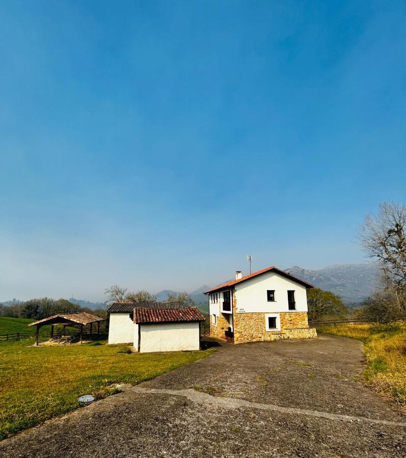 Ferienwohnung Casa La Maestra Les Arriondes Exterior foto