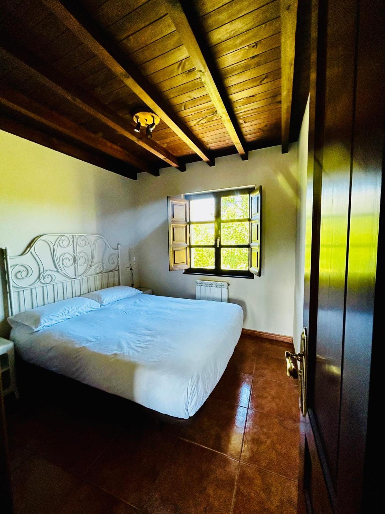 Ferienwohnung Casa La Maestra Les Arriondes Exterior foto