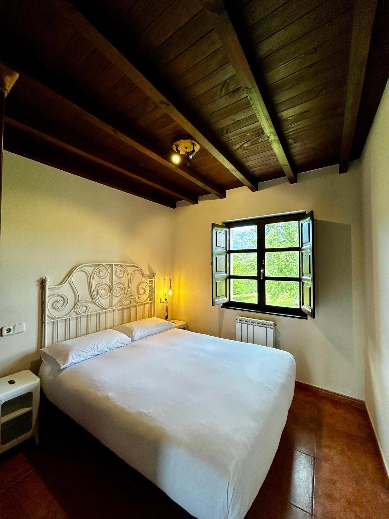 Ferienwohnung Casa La Maestra Les Arriondes Exterior foto