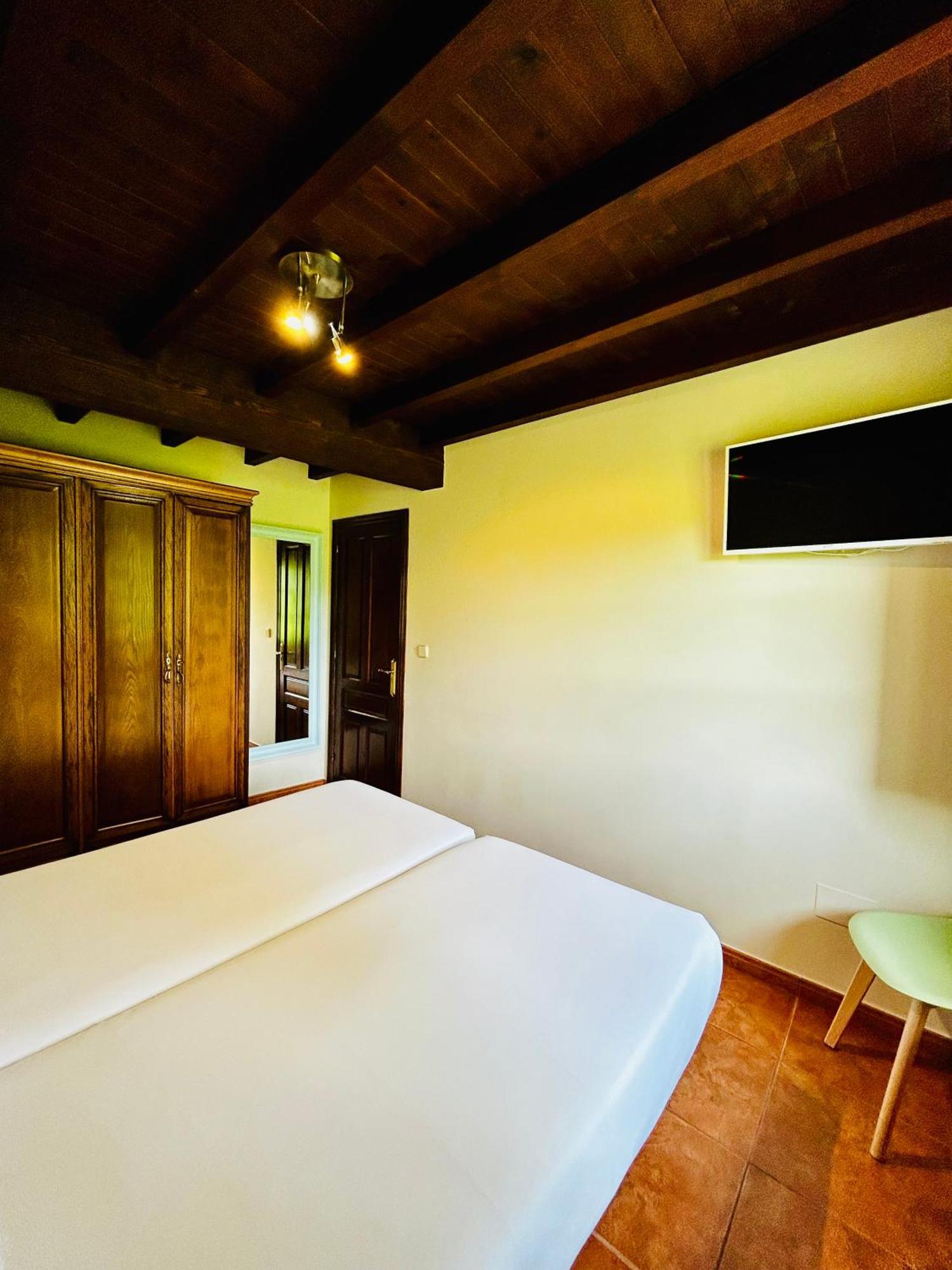 Ferienwohnung Casa La Maestra Les Arriondes Exterior foto