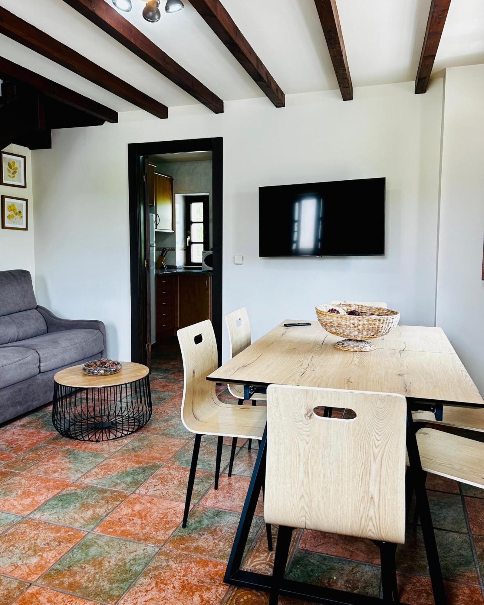 Ferienwohnung Casa La Maestra Les Arriondes Exterior foto