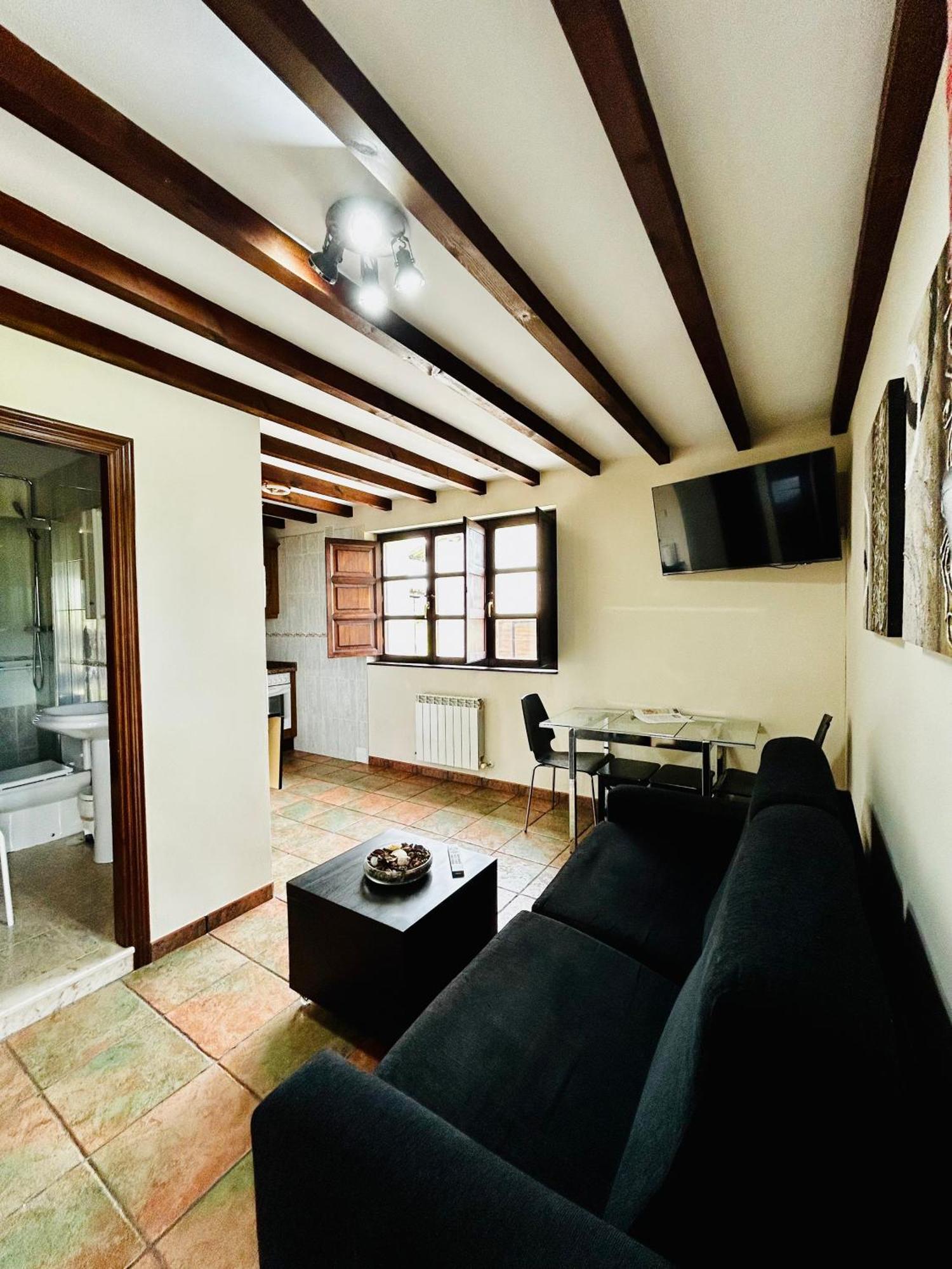 Ferienwohnung Casa La Maestra Les Arriondes Exterior foto