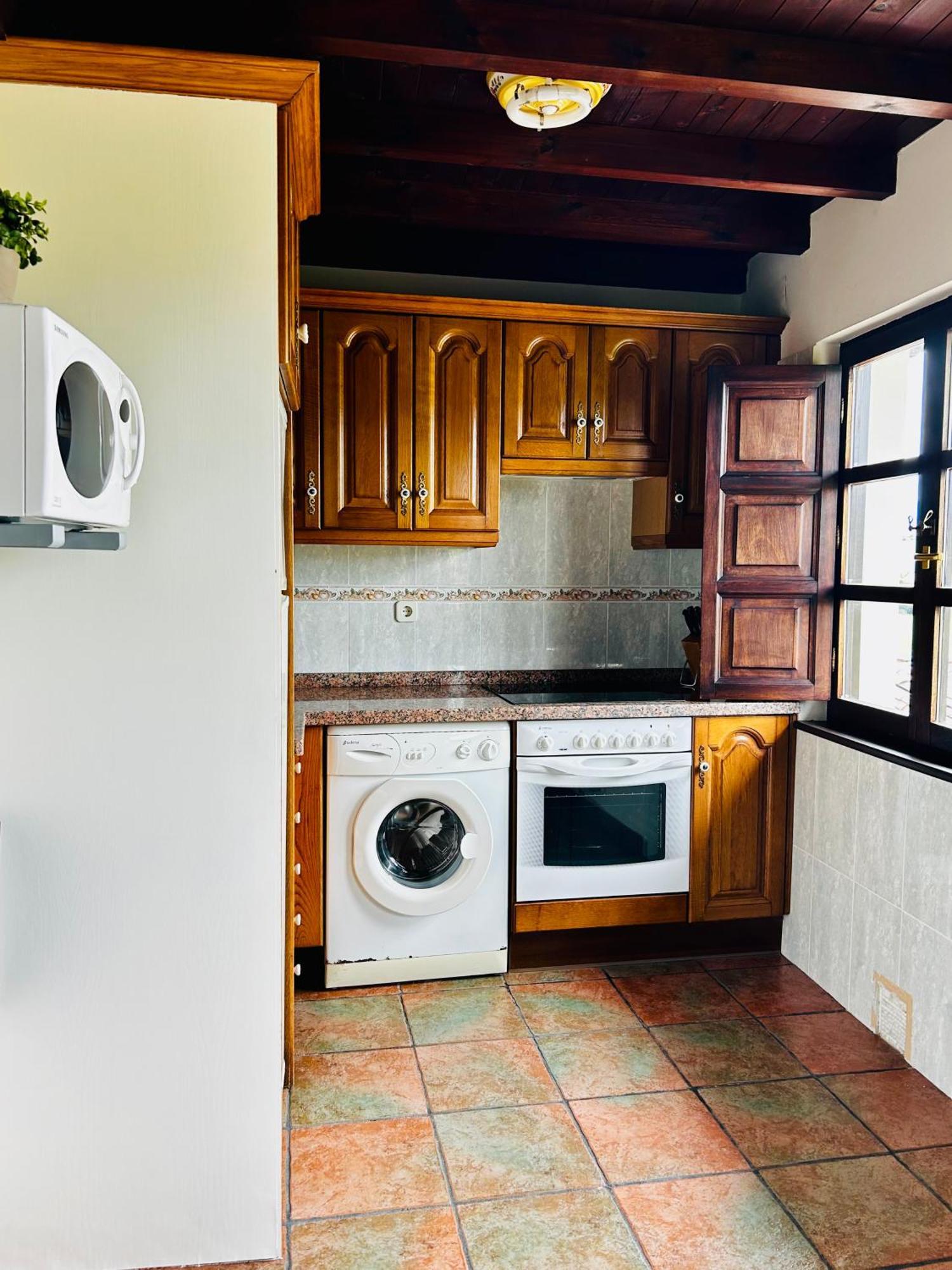 Ferienwohnung Casa La Maestra Les Arriondes Exterior foto